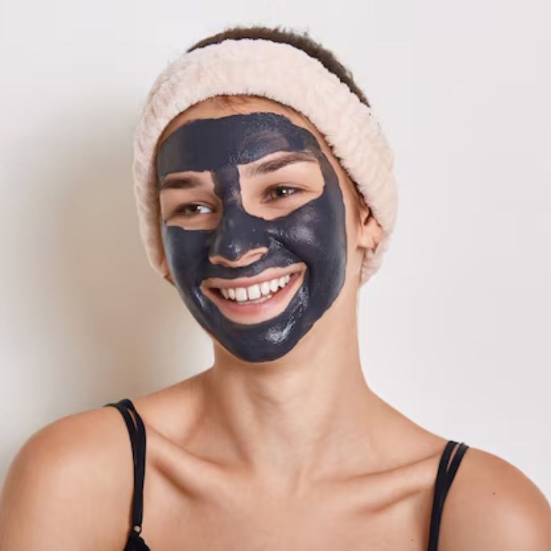 KIT Máscara Labial + Máscara Gold de Olheiras + Mousse Facial + Máscara Skin Care